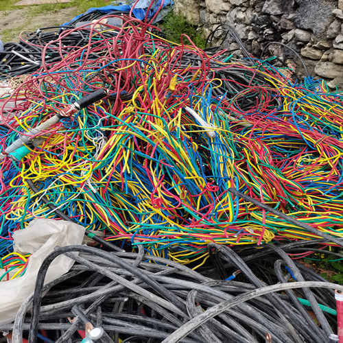 成都（dōu）自（zì）流井（jǐng）區二手廢品回（huí）收電（diàn）話（huà）18980010174，“圓夢乘組”在軌滿四月 各項工作穩步推進